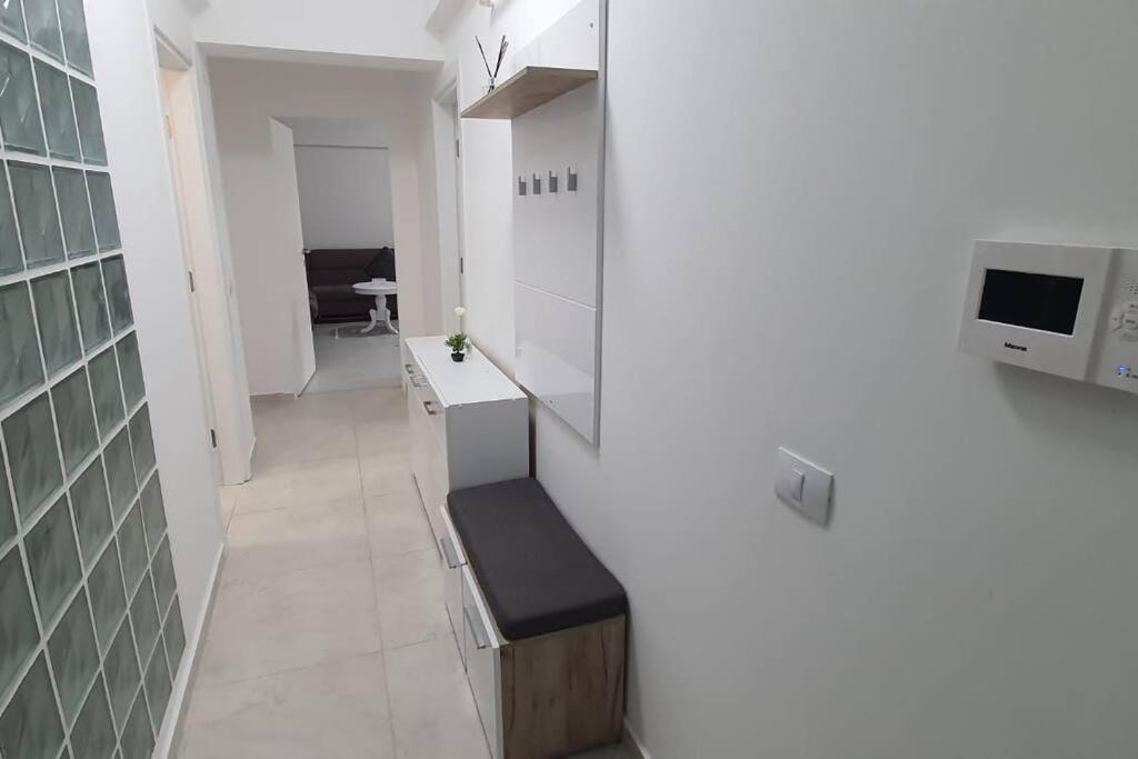 Apartment Solid 11 Retreat Mamaia